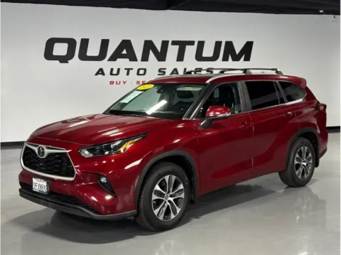 Red 2023 Toyota Highlander XLE Sport Utility 4D for sale in Santa Ana, CA