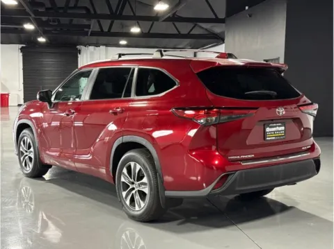 Another view of 2023 Toyota Highlander XLE Sport Utility 4D for sale in Santa Ana, CA at Quantum Auto Sales - Santa Ana