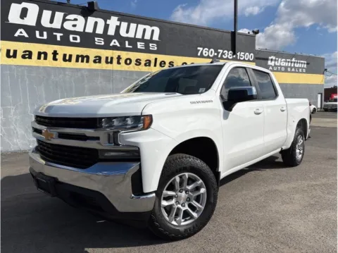 White 2021 Chevrolet Silverado 1500 Crew Cab LT Pickup 4D 5 3/4 ft for sale in Escondido, CA