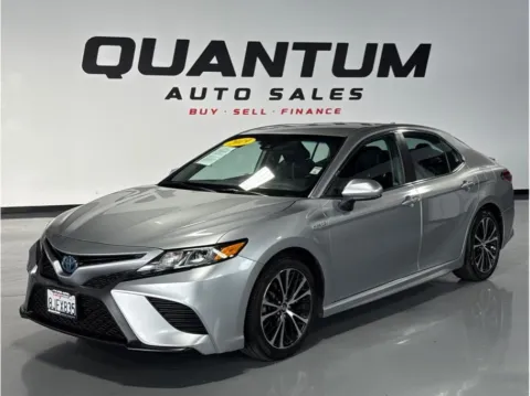 Silver 2019 Toyota Camry Hybrid SE Sedan 4D for sale in Escondido, CA