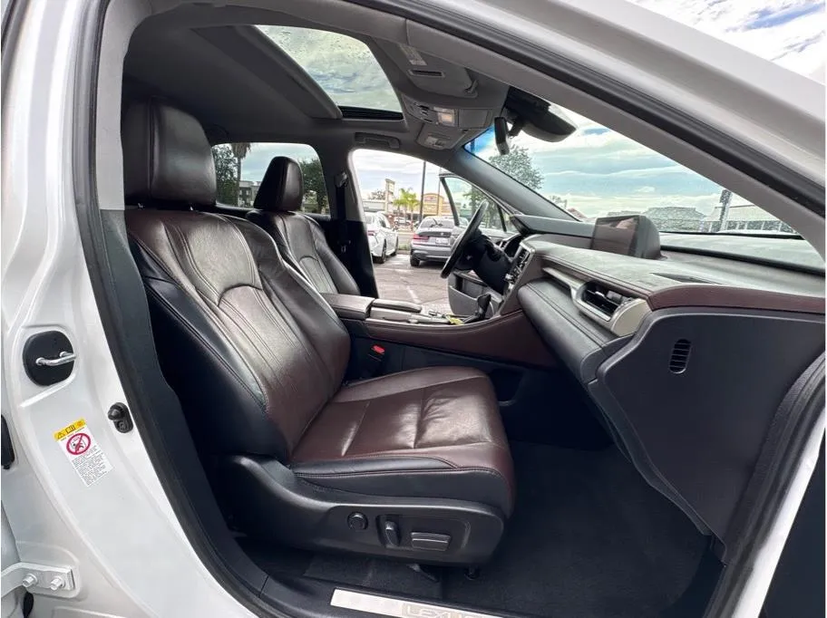 2017 Lexus RX 350 photo 16