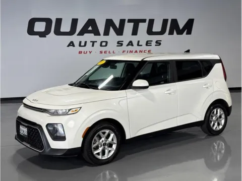 White 2022 Kia Soul LX Wagon 4D for sale in Escondido, CA