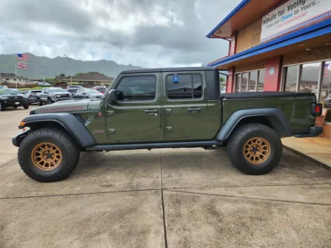 More photos of 2023 Jeep Gladiator Rubicon at Ohana Motors, HI