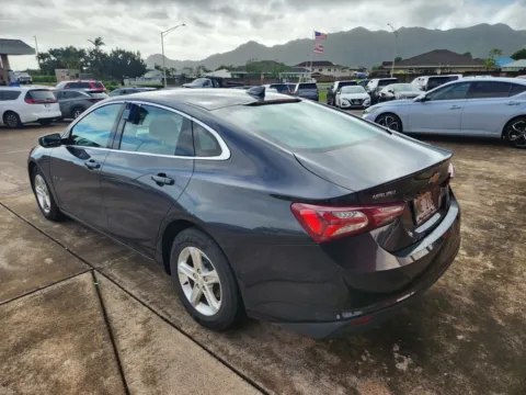 More photos of 2022 Chevrolet Malibu LT at Ohana Motors, HI