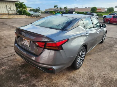 Another view of 2023 Nissan Altima 2.5 SV for sale in Lihue, HI at Ohana Motors