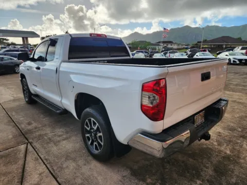 More photos of 2018 Toyota Tundra SR5 at Ohana Motors, HI