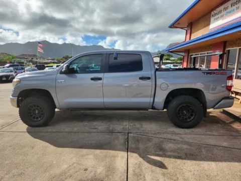More photos of 2018 Toyota Tundra SR5 at Ohana Motors, HI