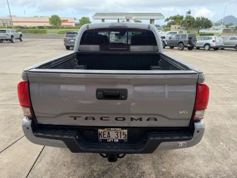 More photos of 2019 Toyota Tacoma TRD Off-Road at Ohana Motors, HI