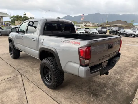 More photos of 2019 Toyota Tacoma TRD Off-Road at Ohana Motors, HI