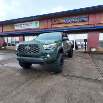 Photos of 2021 Toyota Tacoma SR5 for sale in Lihue, HI at Ohana Motors