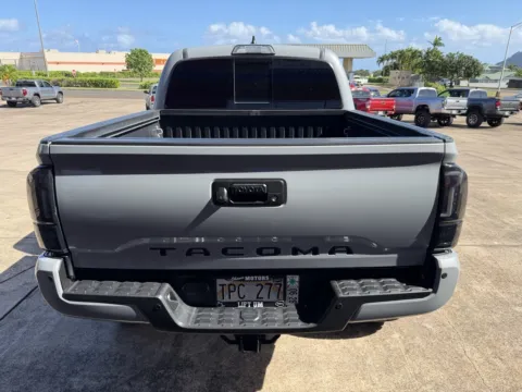 More photos of 2018 Toyota Tacoma TRD Sport at Ohana Motors, HI