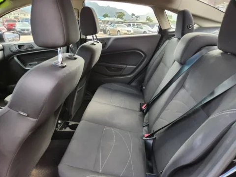 More photos of 2018 Ford Fiesta SE at Ohana Motors, HI