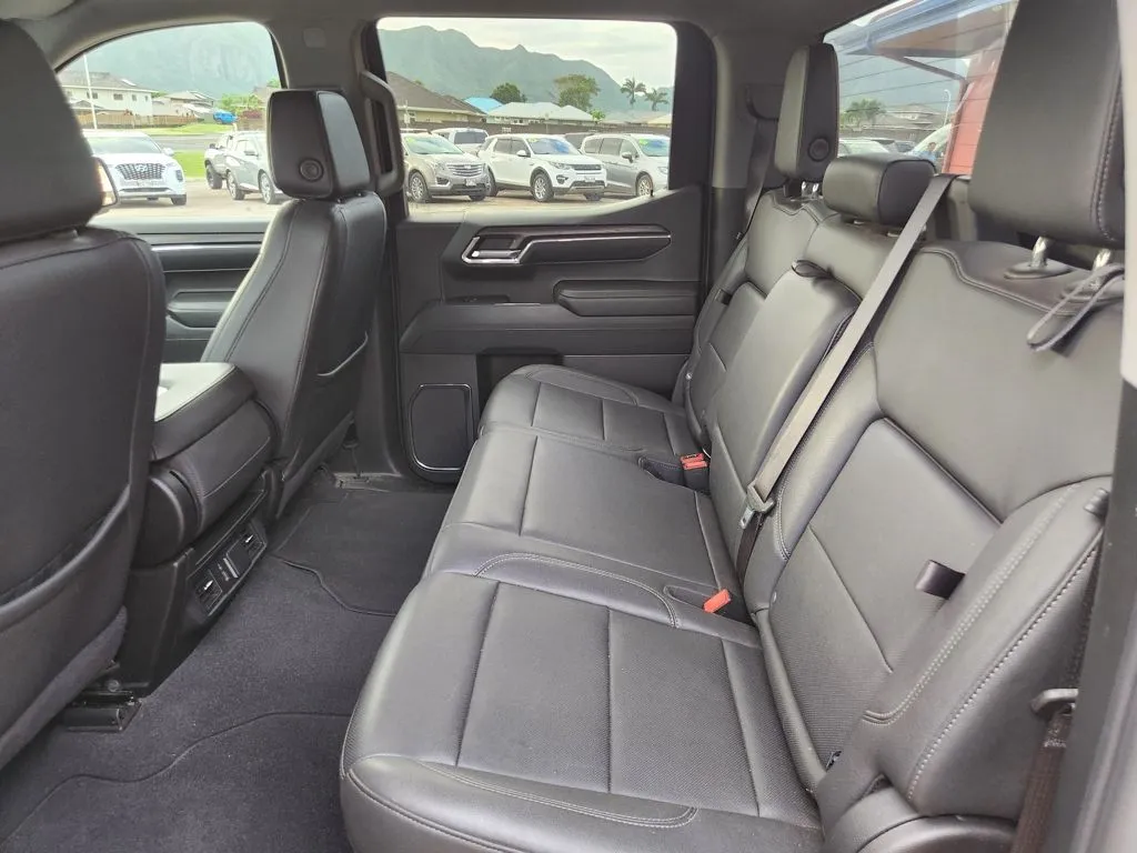 Photos of 2024 GMC Sierra 1500 SLT for sale in Lihue, HI at Ohana Motors