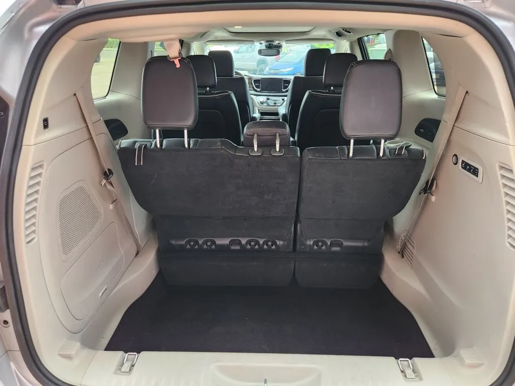 2022 Chrysler Pacifica Limited - Photo 7