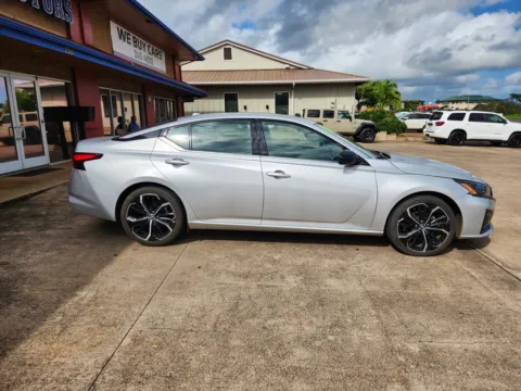 Photos of 2023 Nissan Altima 2.5 SR for sale in Lihue, HI at Ohana Motors