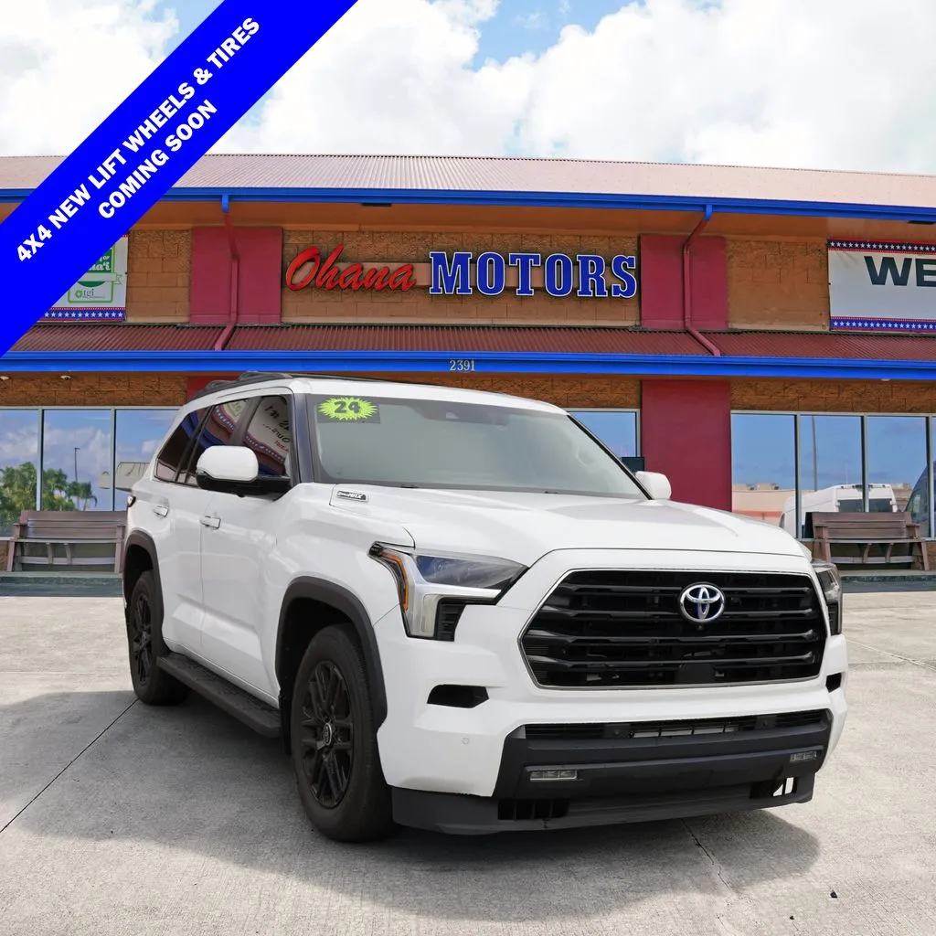 White 2024 Toyota Sequoia SR5 for sale in Lihue, HI