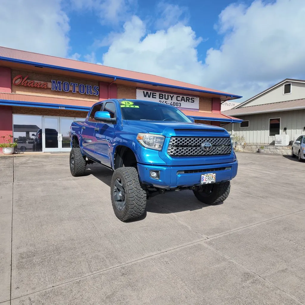 Red 2018 Toyota Tundra SR5 for sale in Lihue, HI