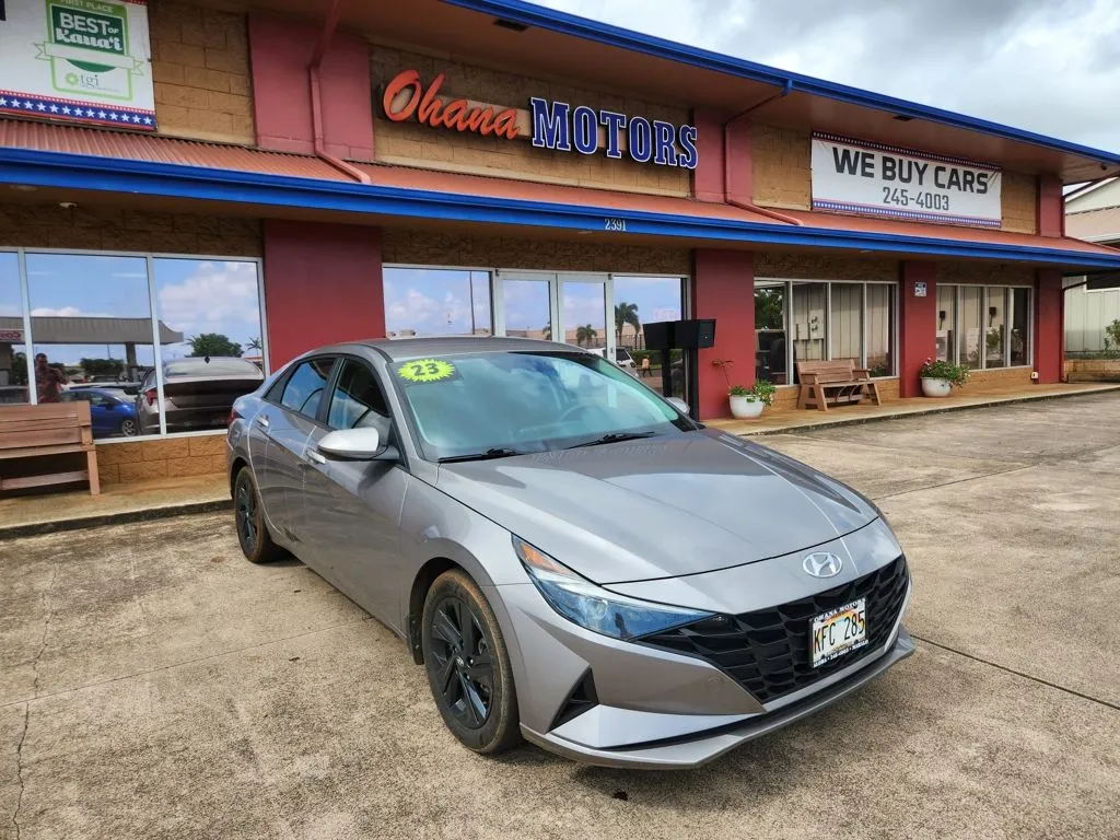Silver 2023 Hyundai Elantra SEL for sale in Lihue, HI