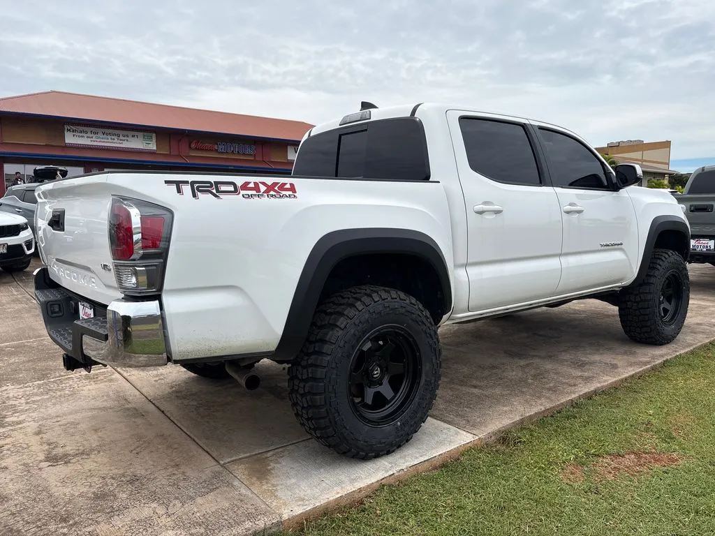 More photos of 2023 Toyota Tacoma TRD Off-Road at Ohana Motors, HI