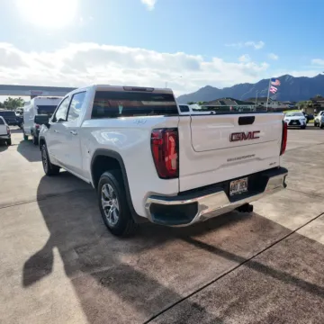 More photos of 2024 GMC Sierra 1500 SLT at Ohana Motors, HI