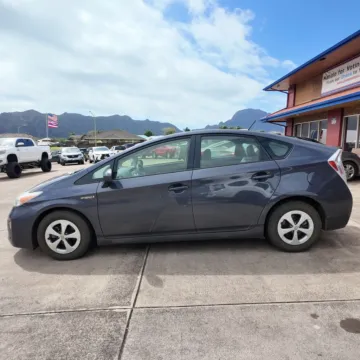 More photos of 2012 Toyota Prius Two at Ohana Motors, HI