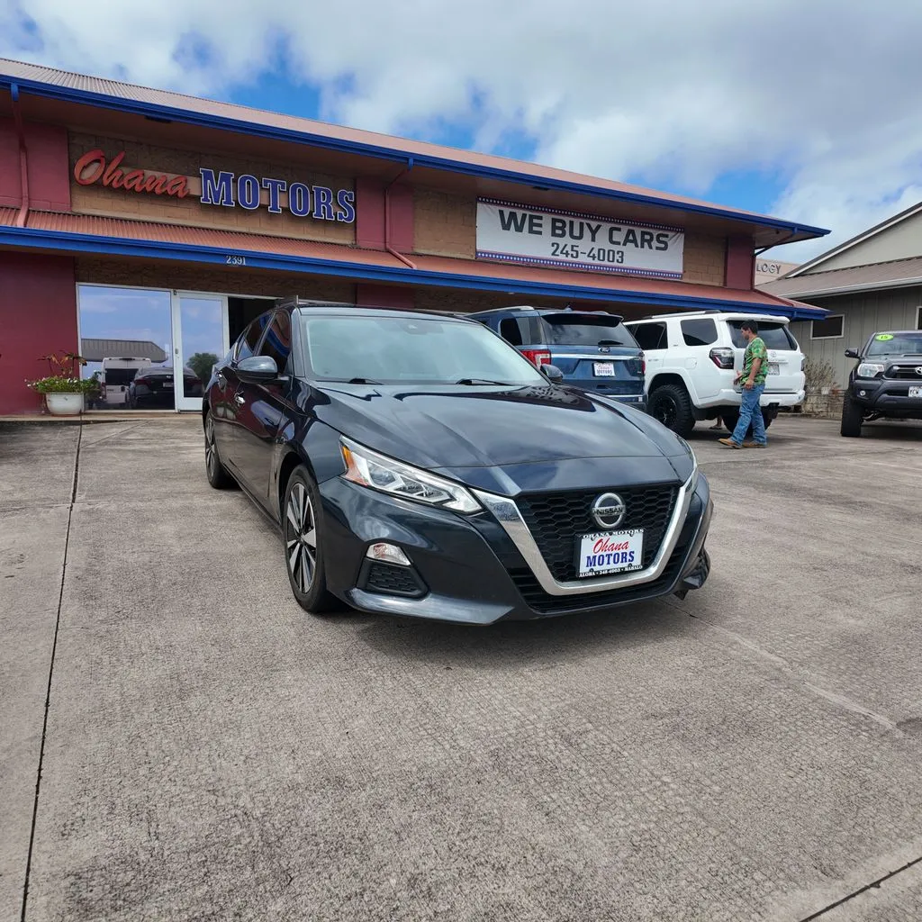 Blue 2022 Nissan Altima 2.5 SV for sale in Lihue, HI