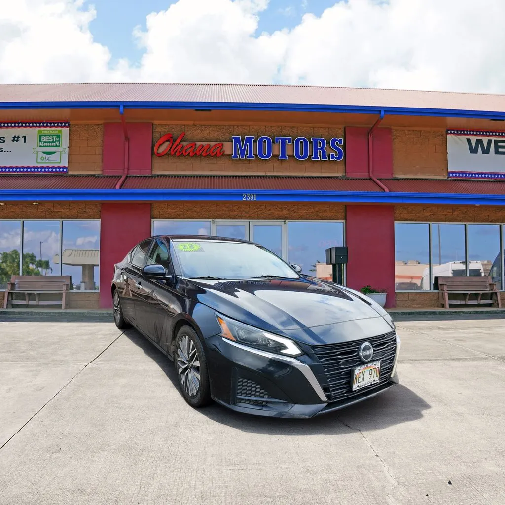 Black 2023 Nissan Altima 2.5 SV for sale in Lihue, HI