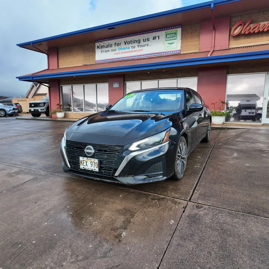 2023 Nissan Altima SV - Photo 7