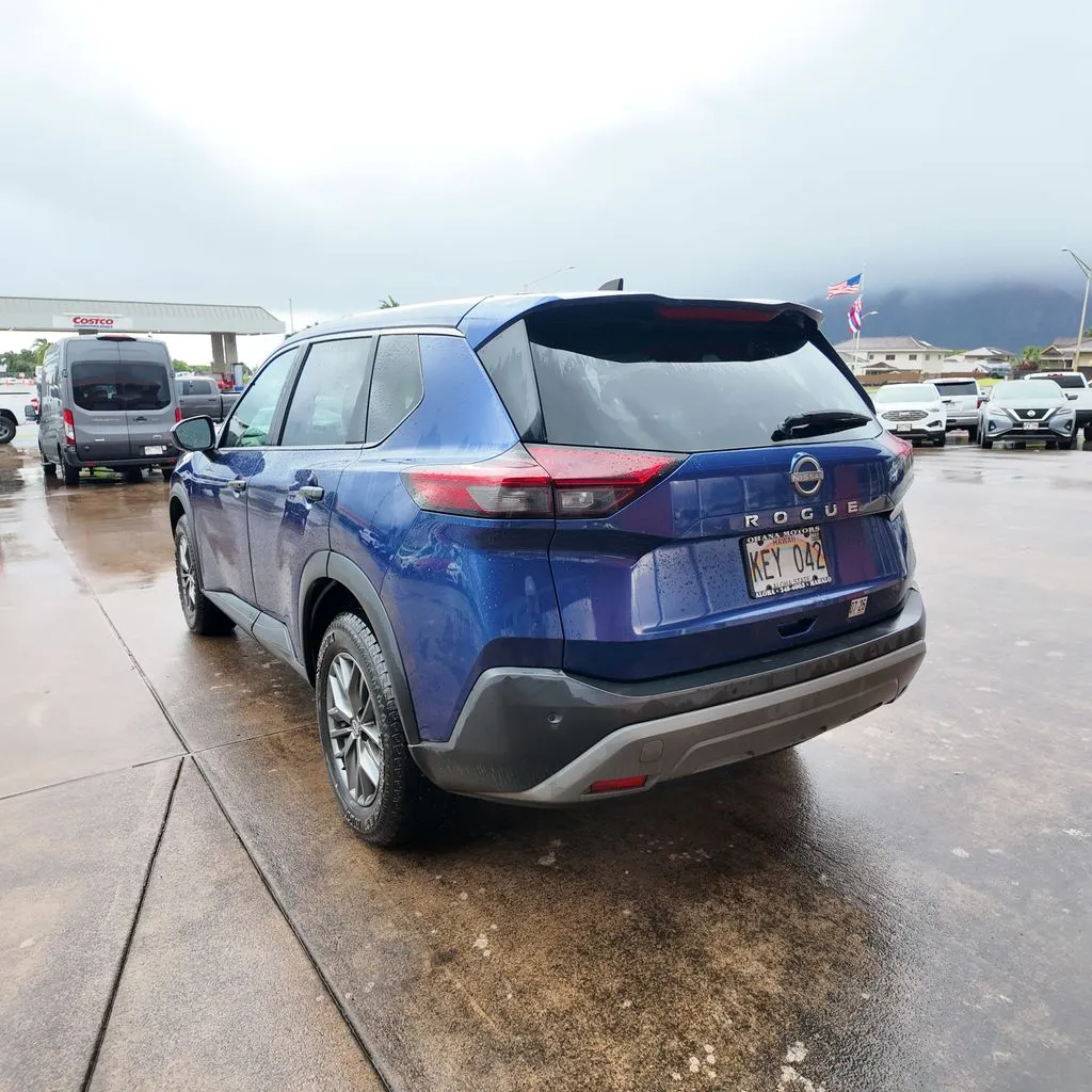 More photos of 2023 Nissan Rogue S at Ohana Motors, HI