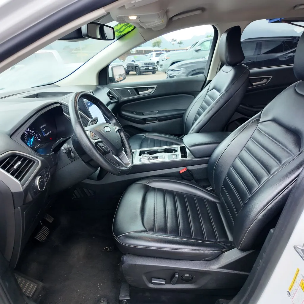 2022 Ford Edge SEL - Photo 10