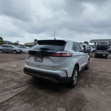 More photos of 2022 Ford Edge SEL at Ohana Motors, HI