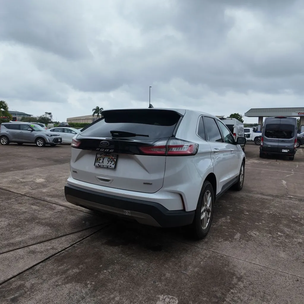 Another view of 2022 Ford Edge SEL for sale in Lihue, HI at Ohana Motors