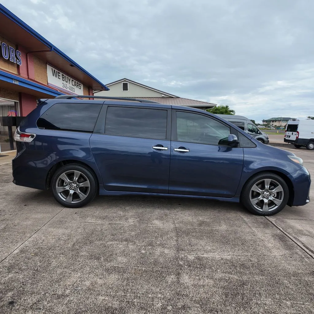 Photos of 2020 Toyota Sienna SE for sale in Lihue, HI at Ohana Motors