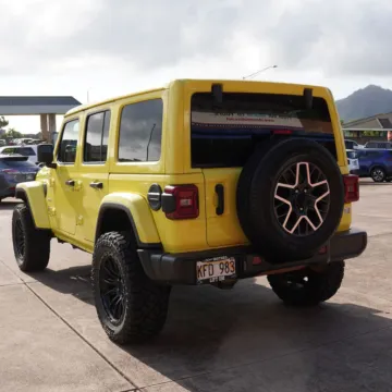 More photos of 2024 Jeep Wrangler Sahara at Ohana Motors, HI