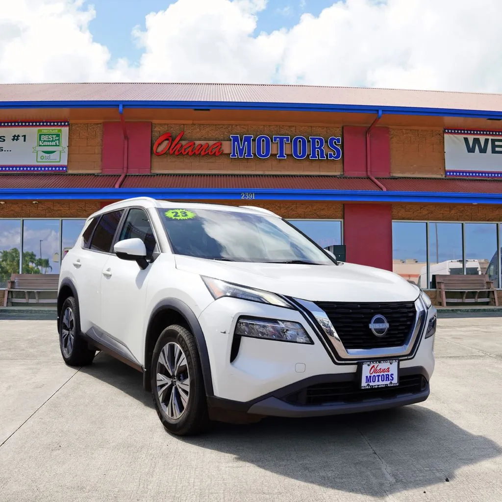 White 2023 Nissan Rogue SV for sale in Lihue, HI