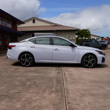 Photos of 2023 Nissan Altima 2.5 SR for sale in Lihue, HI at Ohana Motors
