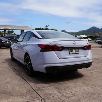 More photos of 2023 Nissan Altima 2.5 SR at Ohana Motors, HI