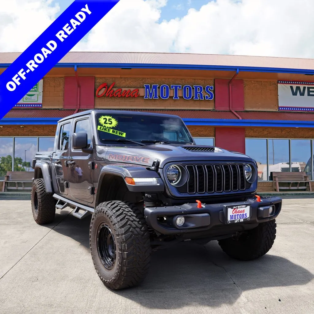 Gray 2025 Jeep Gladiator Mojave for sale in Lihue, HI
