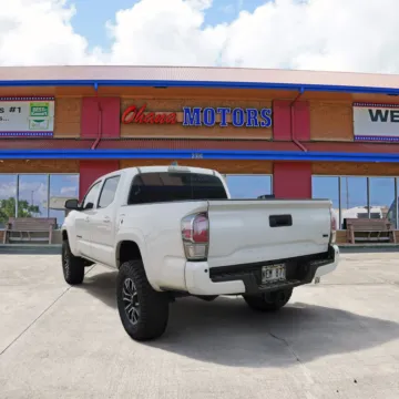 More photos of 2021 Toyota Tacoma TRD Sport at Ohana Motors, HI