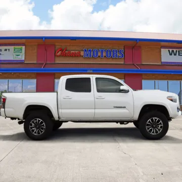 Photos of 2021 Toyota Tacoma TRD Sport for sale in Lihue, HI at Ohana Motors