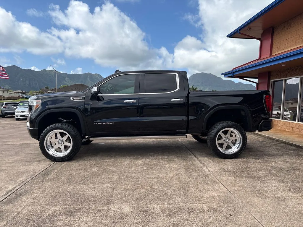 Another view of 2019 GMC Sierra 1500 Denali for sale in Lihue, HI at Ohana Motors