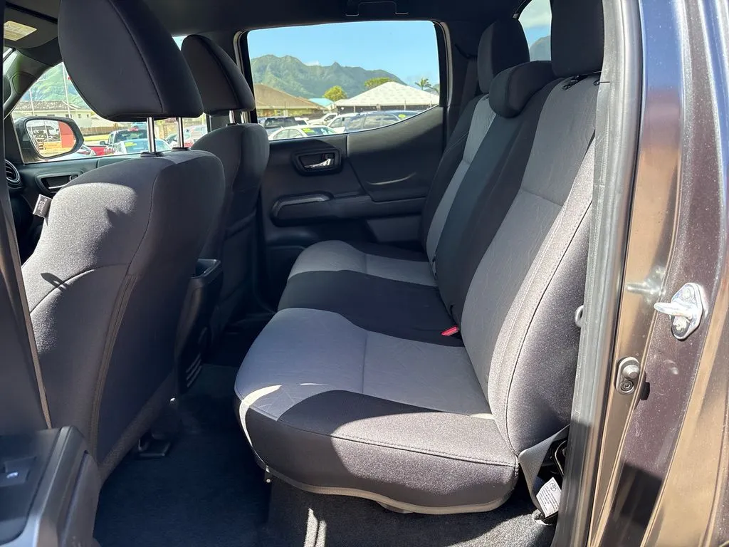 2023 Toyota Tacoma TRD Off Road - Photo 12