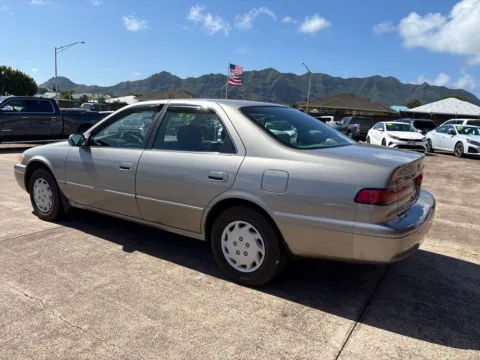 More photos of 1999 Toyota Camry LE at Ohana Motors, HI