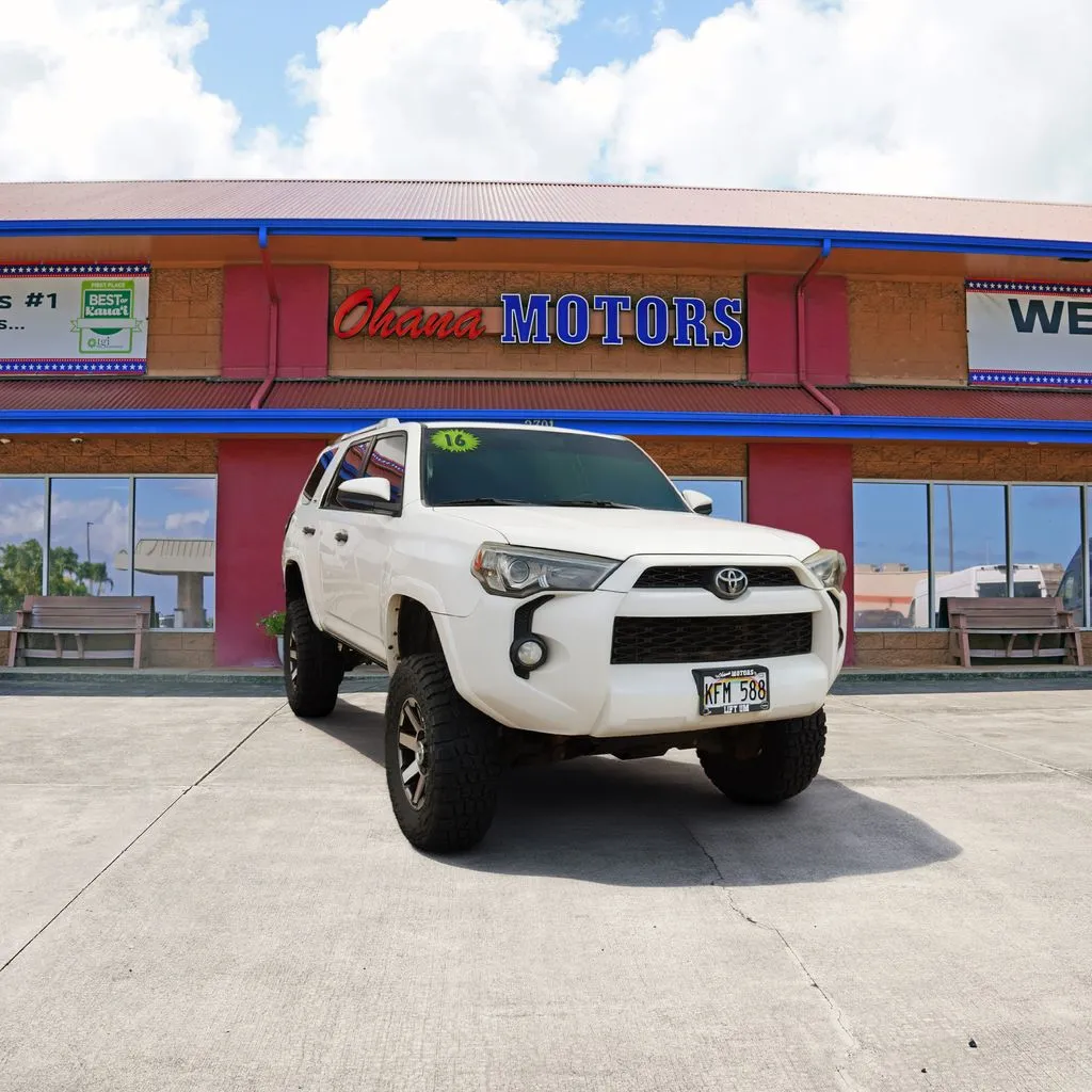 White 2016 Toyota 4Runner SR5 for sale in Lihue, HI