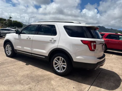 More photos of 2017 Ford Explorer XLT at Ohana Motors, HI