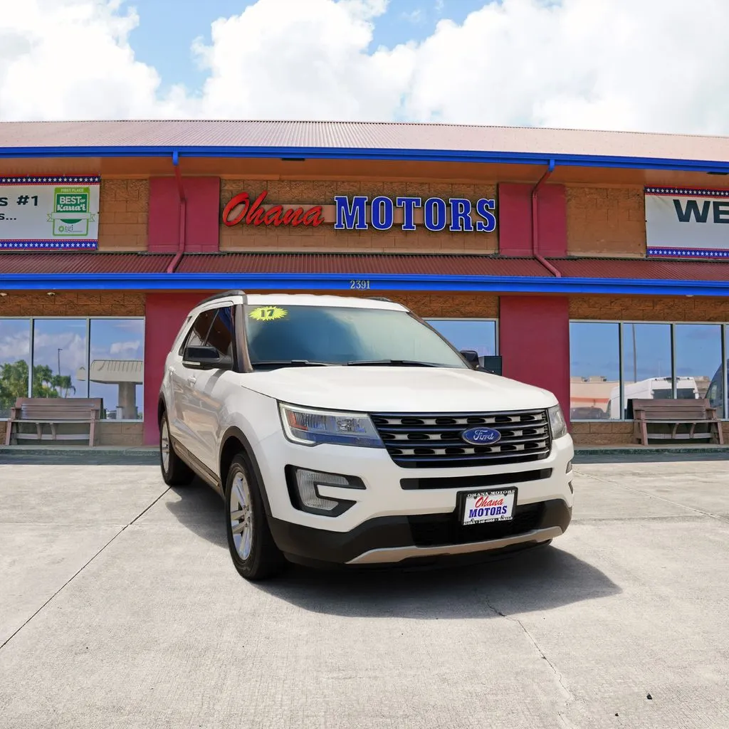 2017 Ford Explorer XLT FWD's photo