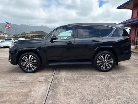 Another view of 2023 Lexus LX 600 Luxury for sale in Lihue, HI at Ohana Motors