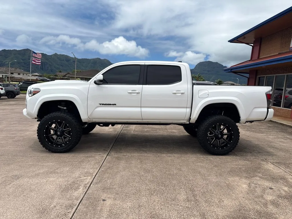 Another view of 2022 Toyota Tacoma TRD Sport for sale in Lihue, HI at Ohana Motors