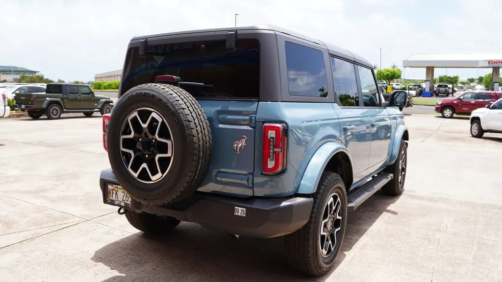 2023 Ford Bronco Outer Banks at Ohana Motors, photo 4