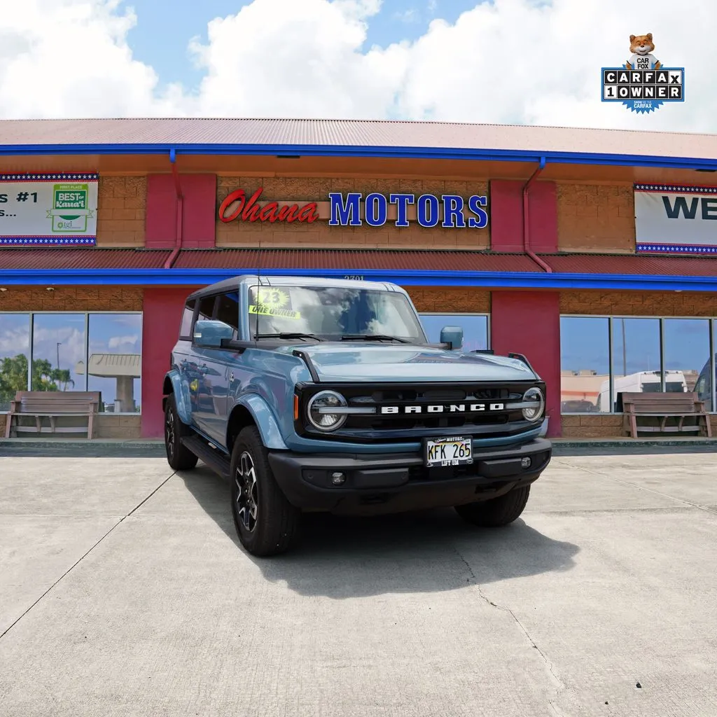 2023 Ford Bronco Outer Banks 4x4's photo
